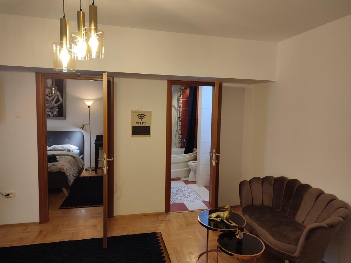 Historic Center Residence 2 บูคาเรสต์ ภายนอก รูปภาพ